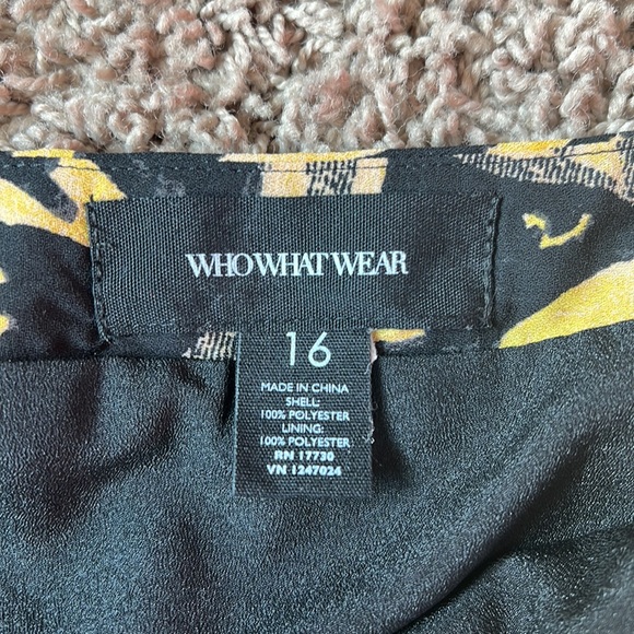 Floral panel skirt - Picture 4 of 7